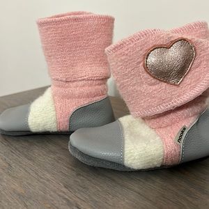 Nooks soft-soled wool booties